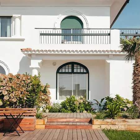Sea View - 100m To - Garden & Terrace * بيدار